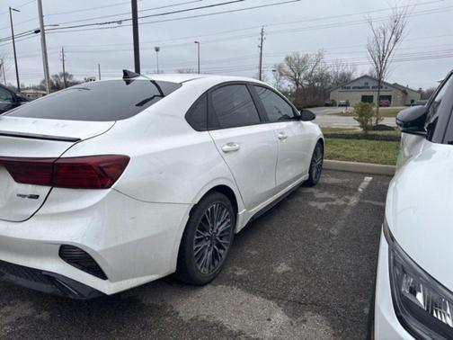 2022 Kia Forte GT-Line