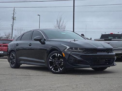 2023 Kia K5 GT-Line