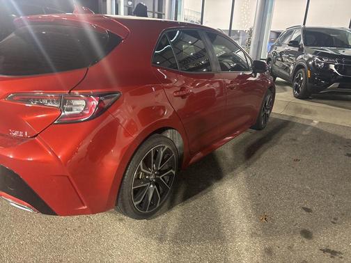 2020 Toyota Corolla Hatchback XSE