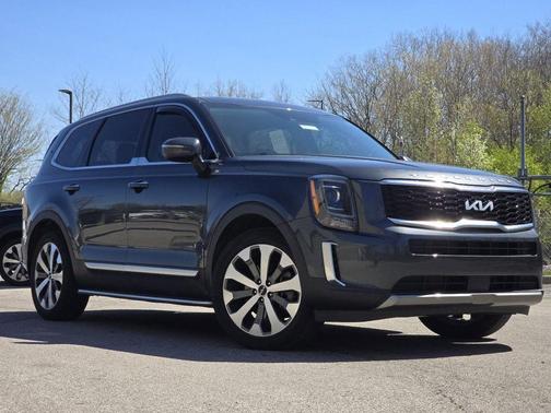 Gravity Gray 2022 Kia Telluride S