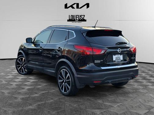 2017 Nissan Rogue Sport SL