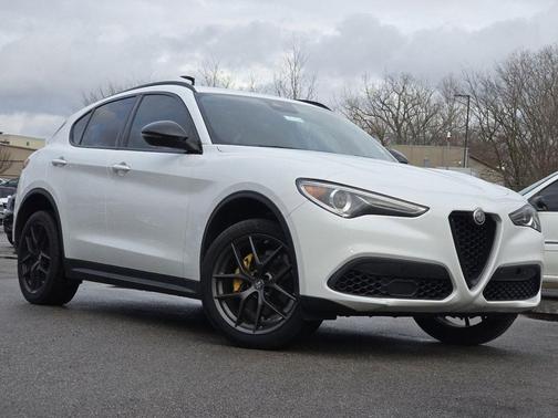2020 Alfa Romeo Stelvio Base