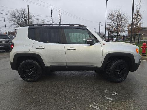 2018 Jeep Renegade Trailhawk