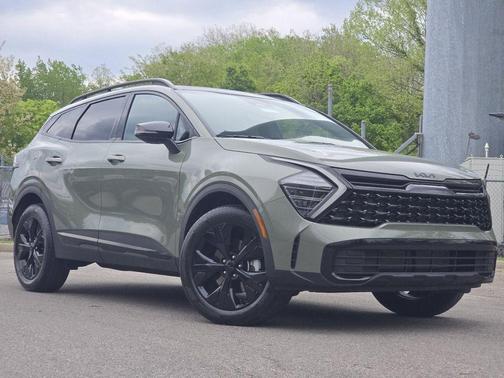 Jungle Green 2025 Kia Sportage X-Line