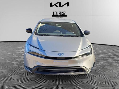 2023 Toyota Prius LE