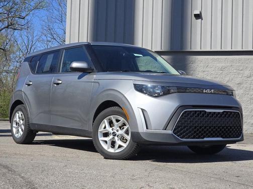 Steel Gray 2023 Kia Soul S