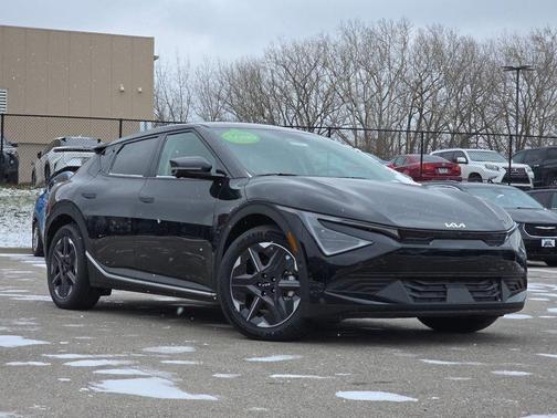 2025 Kia EV6 Light Long Range