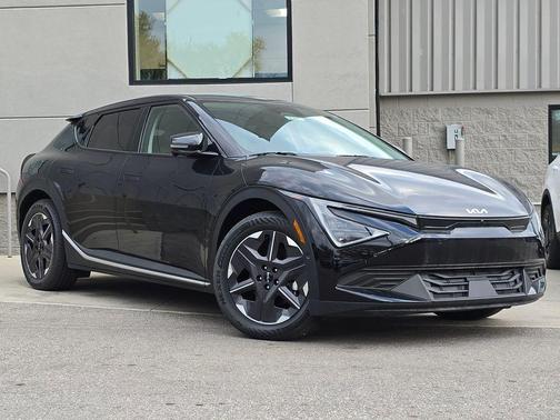 2025 Kia EV6 Light Long Range