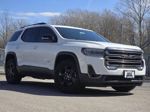 2020 GMC Acadia AT4