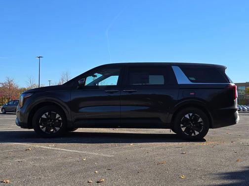 2026 Kia Carnival Hybrid LXS