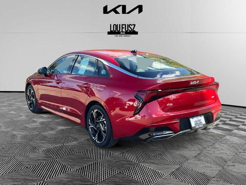 2025 Kia K5 GT-Line