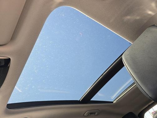 2025 Kia Sportage Hybrid EX