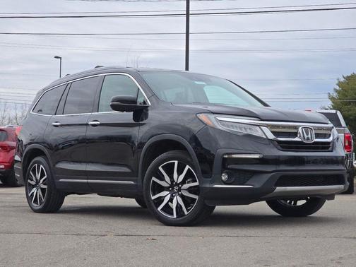 2021 Honda Pilot Touring 8-Passenger