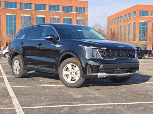 2026 Kia Sorento LX