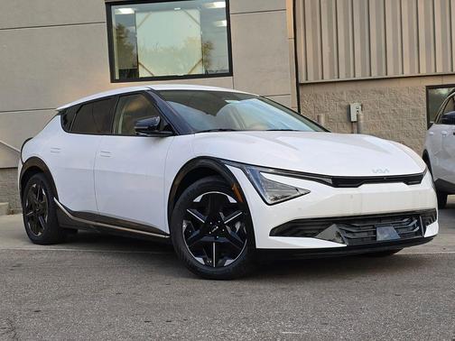 2025 Kia EV6 Wind