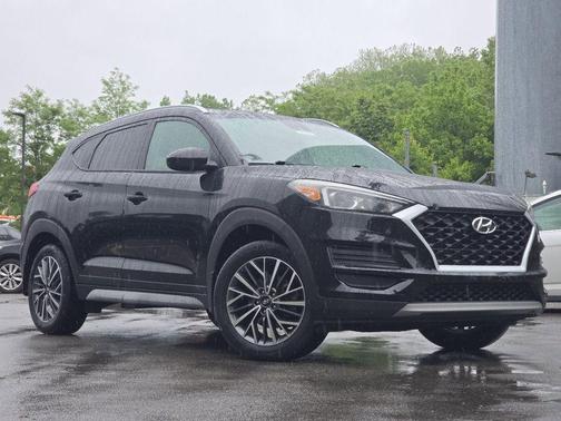 Black Noir Pearl 2020 Hyundai TUCSON SEL