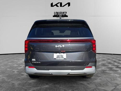 2026 Kia Carnival LX