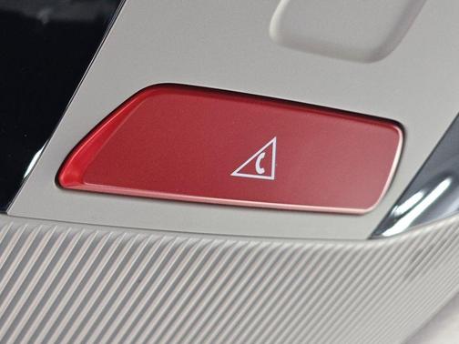 Currant Red 2025 Kia K4