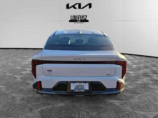 2025 Kia K4 GT-Line