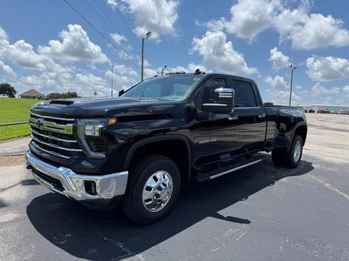 2025 Chevrolet Silverado 3500 LTZ