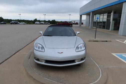 2008 Chevrolet Corvette Indy 500 Pace Car Replica