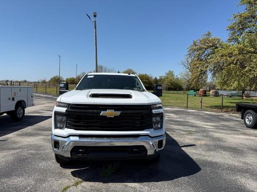 2025 Chevrolet Silverado 3500 WT