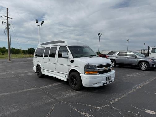 2022 Chevrolet Express 2500 Work Van