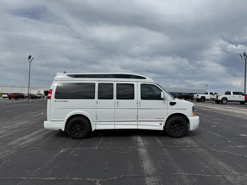 2022 Chevrolet Express 2500 Work Van