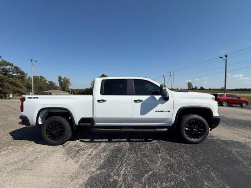 2026 Chevrolet Silverado 2500 Custom