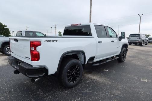 2025 Chevrolet Silverado 2500 Custom