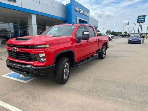 2024 Chevrolet Silverado 2500 Custom