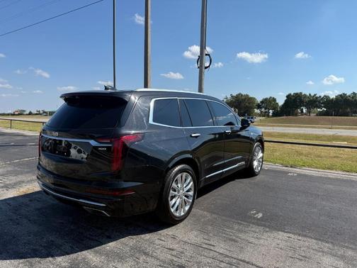 2020 Cadillac XT6 Premium Luxury FWD
