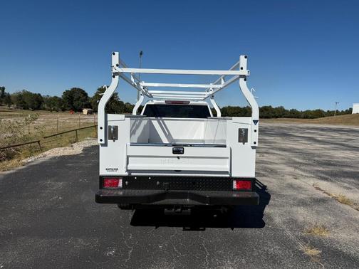 2025 Chevrolet Silverado 2500 WT