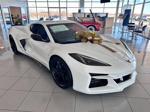 2025 Chevrolet Corvette E-Ray