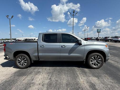 2024 Chevrolet Silverado 1500 RST