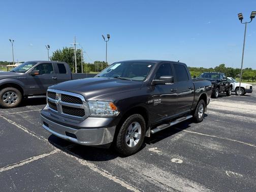 2019 RAM 1500 Classic SLT