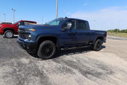 2025 Chevrolet Silverado 2500 Custom