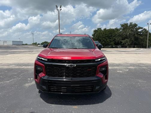 2025 Chevrolet Traverse RS