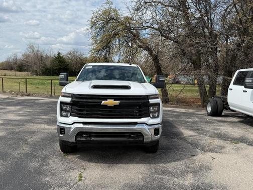 2025 Chevrolet Silverado 3500 WT