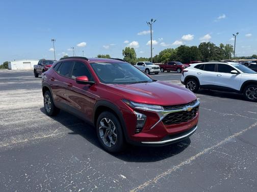 2025 Chevrolet Trax LT
