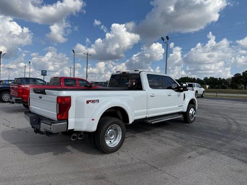 2022 Ford F-450 Lariat