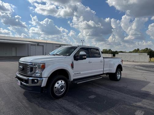 2022 Ford F-450 Lariat