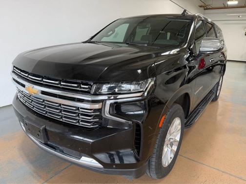 Black 2024 Chevrolet Suburban Premier