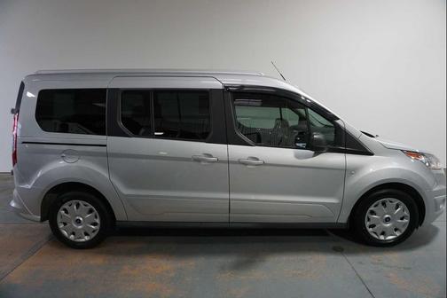 2017 Ford Transit Connect XLT