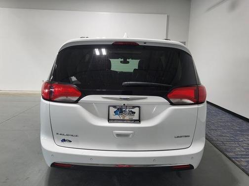 2020 Chrysler Pacifica Limited