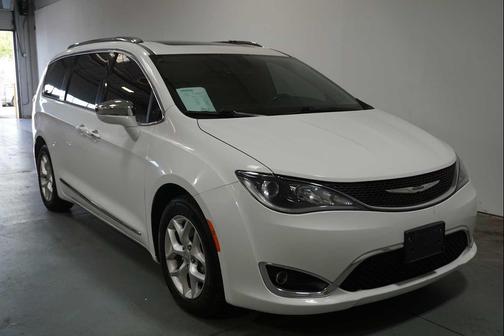 2020 Chrysler Pacifica Limited
