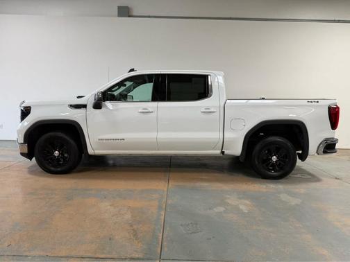 White 2023 GMC Sierra 1500 SLE