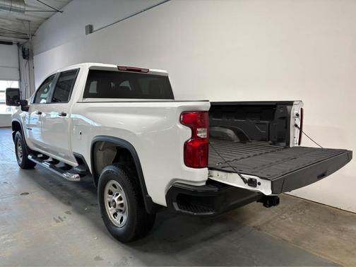 2024 Chevrolet Silverado 3500 WT