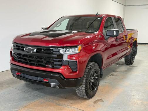 Cherry Red Tintcoat 2022 Chevrolet Silverado 1500 LT Trail Boss