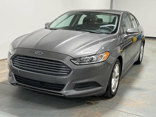Sterling Gray Metallic 2014 Ford Fusion SE